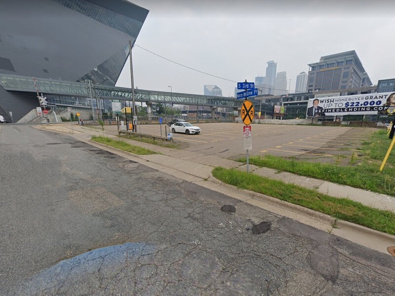 Parking at 300-378 Norm McGrew Pl. Lot