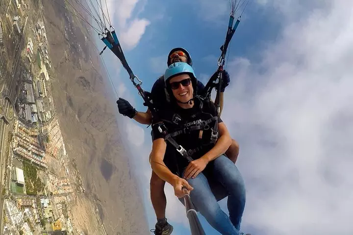 Acro Aventura de Parapente en Costa Adeje con Recogida GRATIS !!