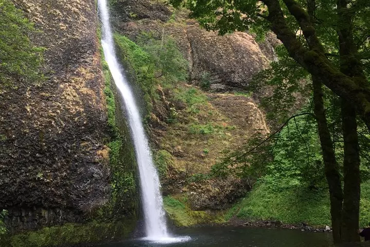 Hike and Bike Tour to Columbia River Gorge Waterfalls
