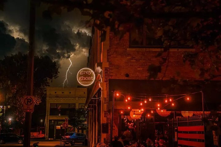 Macabre, Murder, & Mayhem in Motor City : Detroit Ghost Tour