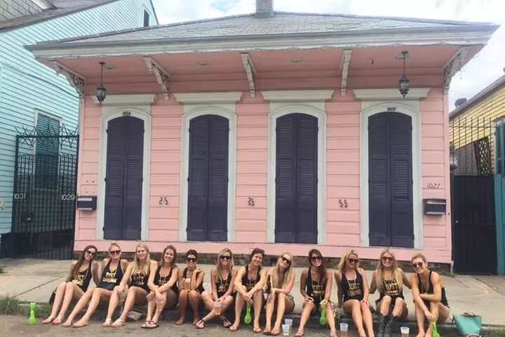 Cheers New Orleans! Cocktails, History, Voodoo & Paranormal Tour