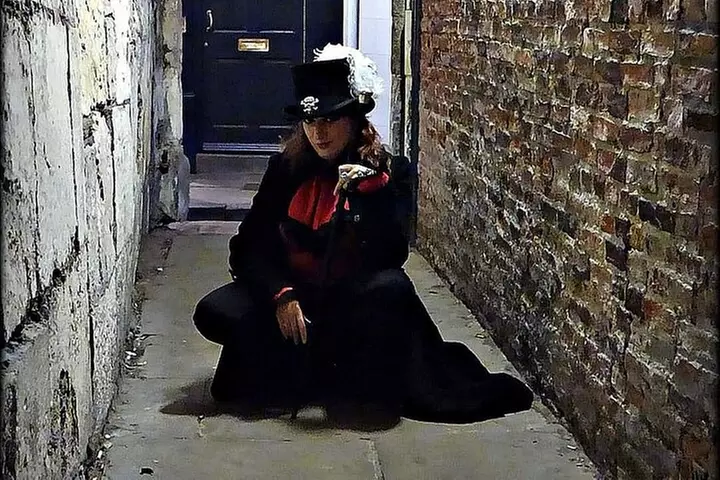 Shadows of York: Ghost Walk and Horrible History.