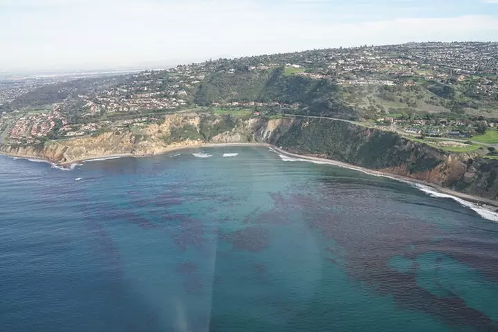 Private Helicopter Tour of Rancho Palos Verdes, Los Angeles, and Lo...