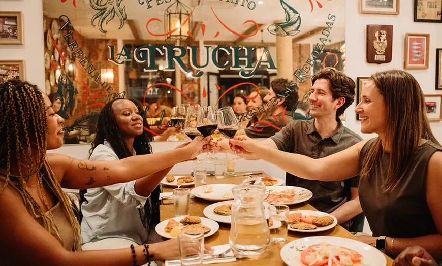 Image 11: Visita nocturna por la historia del Madrid antiguo con tapas