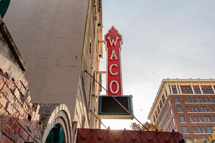 Haunted Private App Guided Ghost Walking Tour in Waco - Second Medium