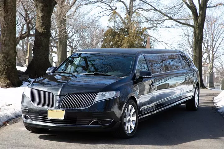 New York City Airport Departure Transfer by Limo LGA JFK EWR