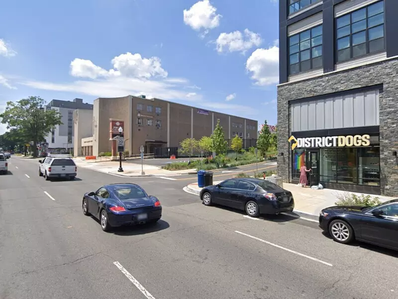Parking at Bryant Street Garage - P2424 - Primary Image