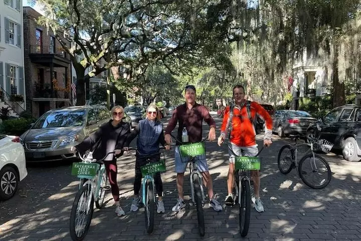 2-Hour Explore Savannah Bike Tour