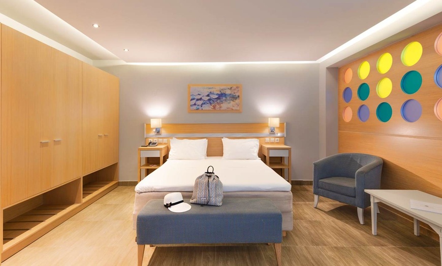 Image 6: ✈ CRÈTE | Hersonissos - Lyttos Beach 5* - Idéal famille