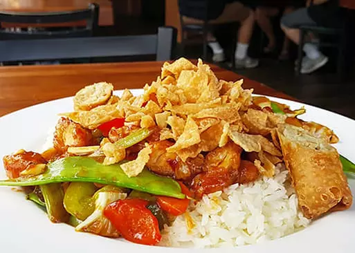 5% Cash Back at Shugrue's Restaurant & Bar