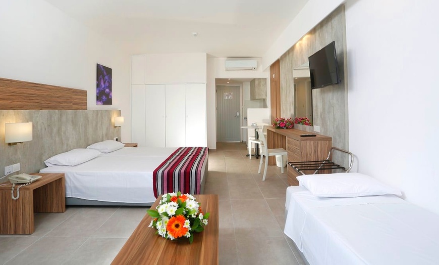 Image 4: ✈ CHYPRE | Paphos - Kapetanios Aqua Resort 4*, 3 nuit - Aqua Parc