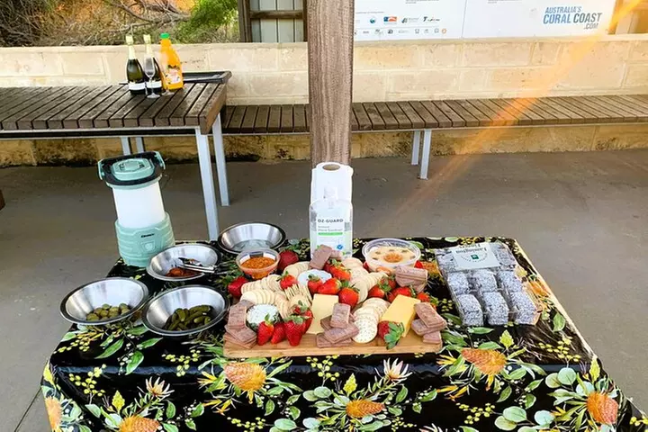 Pinnacles Sunset Stargazing Dinner Experience Small Group Tour