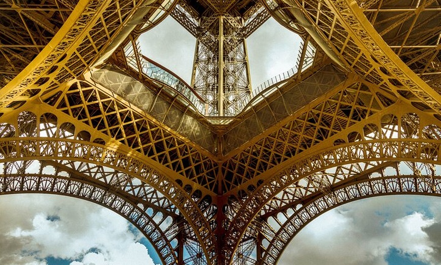 Image 5: Le meilleur de Paris : Tour Eiffel Summit Floor & Sight Seeing Tour