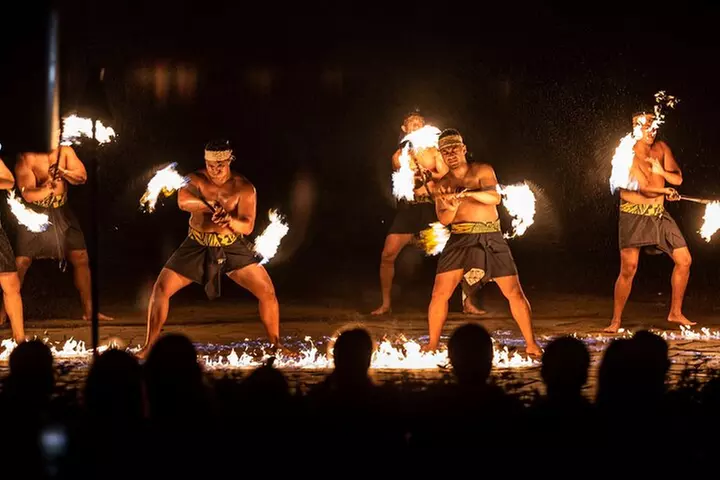 Toa Luau at Waimea Valley, Oahu