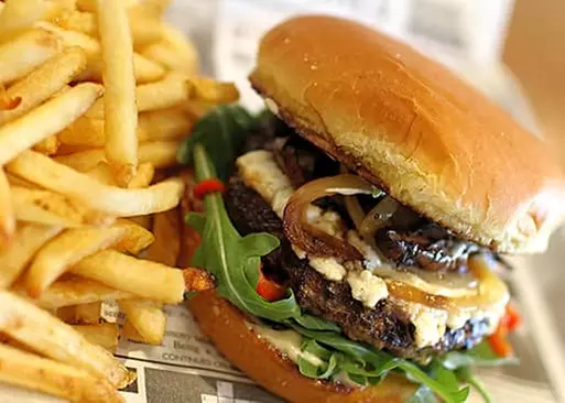 5% Cash Back at Burger Theory