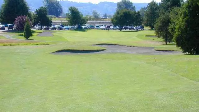 Online Booking - Round of Golf at Three Rivers Golf Course