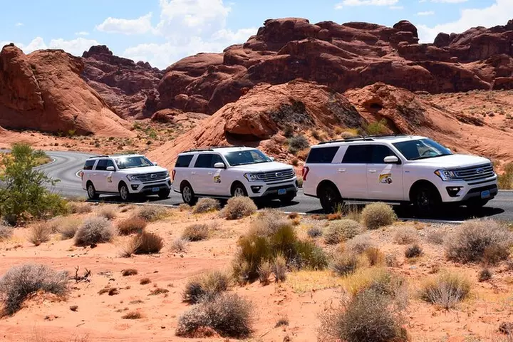 Valley of Fire and Lost City Museum Tour from Las Vegas