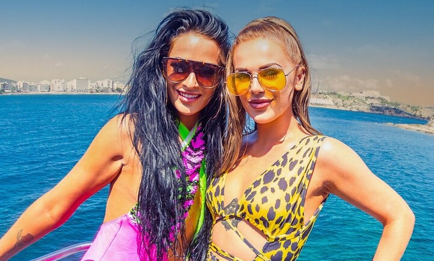 Image 16: Ibiza Sunset Edition Boat Party 3 horas de copas, DJ y puesta de sol