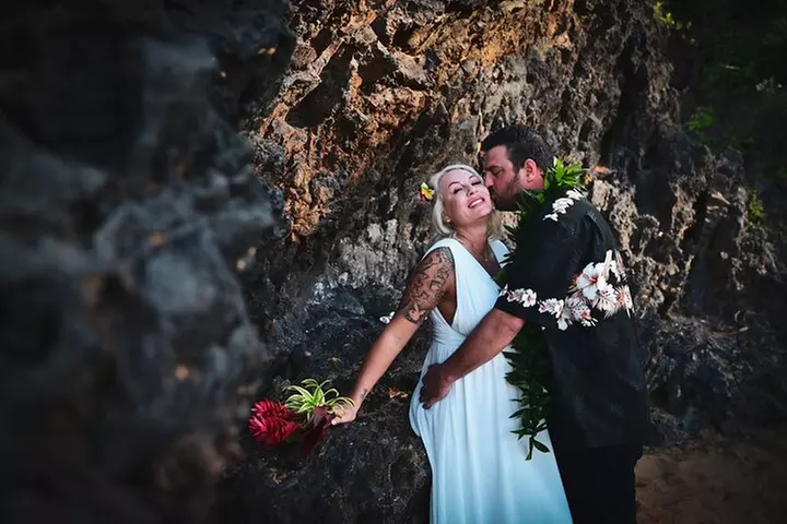 Maui Photoshoot Fun and Creative memories