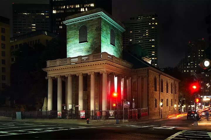 Boston Ghosts Boos and Brews Haunted Pub Crawl