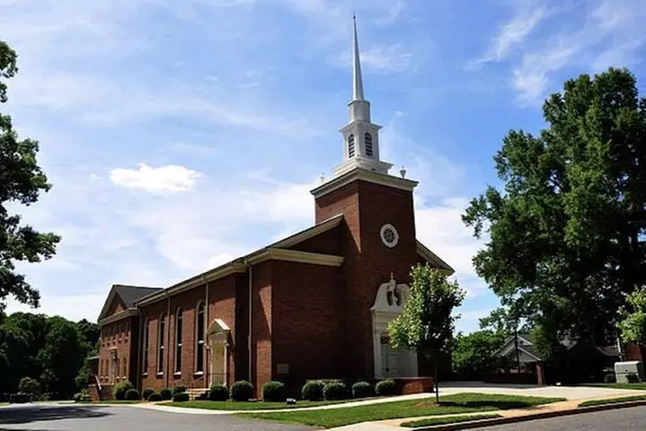 Self-Guided Huntersville Scavenger Hunt: Happy Huntersville
