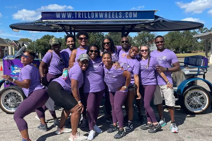 All-Inclusive Hip-Hop Brunch Party Bike Tour