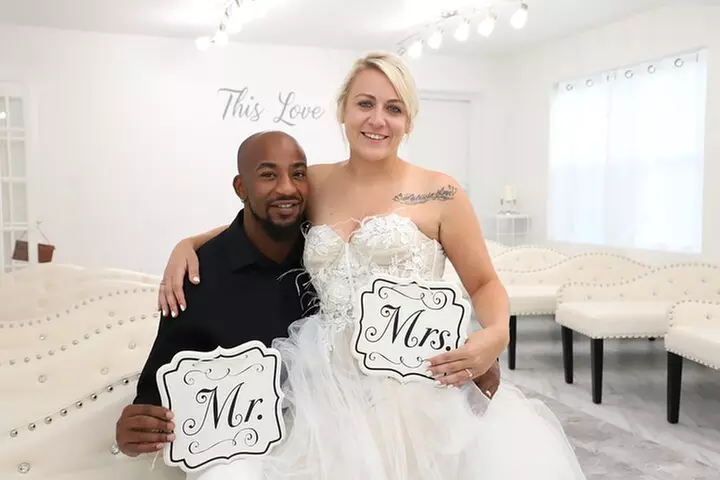 Las Vegas Wedding at Paradise Wedding Chapel