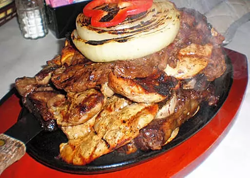 5% Cash Back at El Puerto Restaurant & Grill