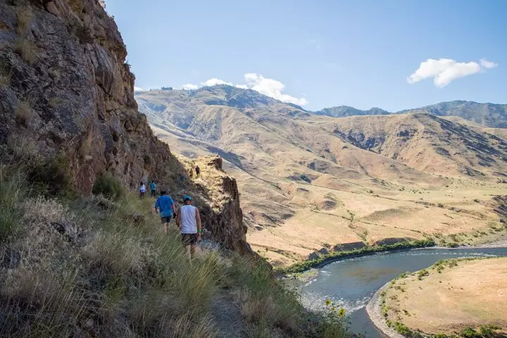 5 Days Guided River Rafting Excursion through Hells Canyon