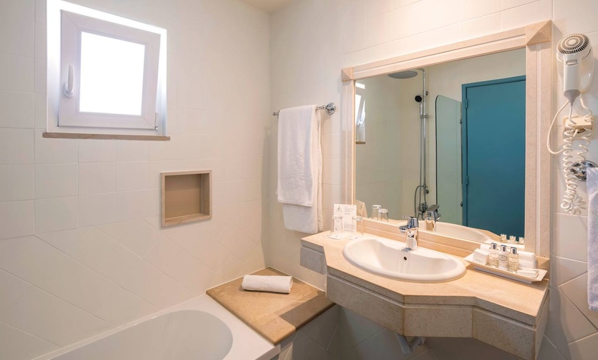 Image 48: ✈ ALGARVE | Lagos - Costa d'Oiro Ambiance Village 4*, 2 Nächte - Ci...