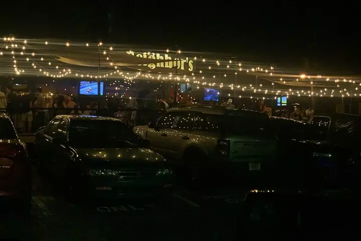 Black SUV Hourly Service & Luxury Airport Transfers