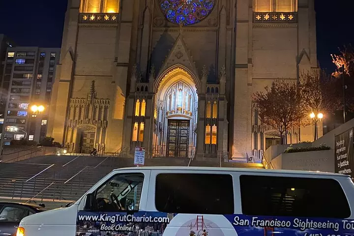 Ultimate Night Tour of San Francisco with Sightseeing Shuttle