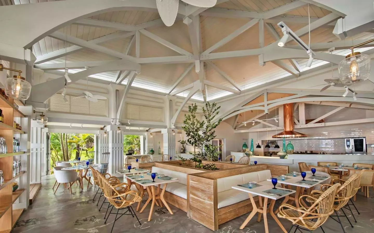 ✈ MAURITIUS | Flic en Flac - Sugar Beach Golf & Spa Resort 5*, 5 ni...