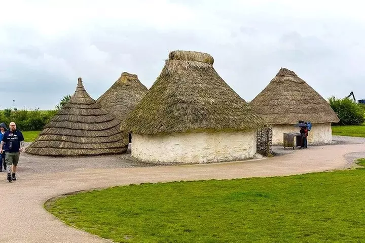Portland Shore Excursion to Stonehenge Ancient Stone Circle - Image 6