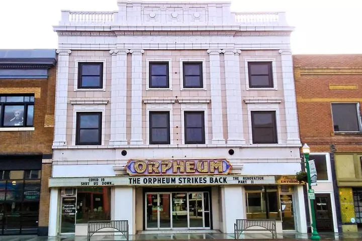 Guided Half-Day Tour to Shoshone Falls & City Tour