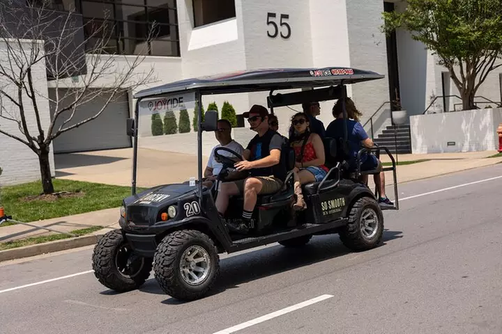 Explore the City of Nashville Sightseeing Tour by Golf Cart