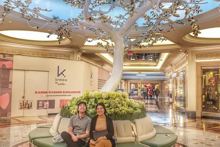 Must-See Spots Vegas Strip Walking Tour