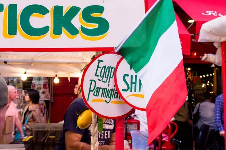 SoHo, Little Italy, and Chinatown Walking Tour in New York