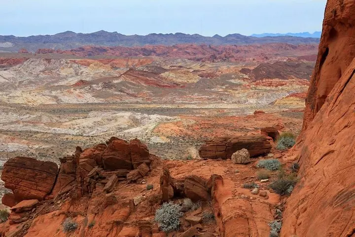 Valley of Fire Guided Hiking Tour From Las Vegas