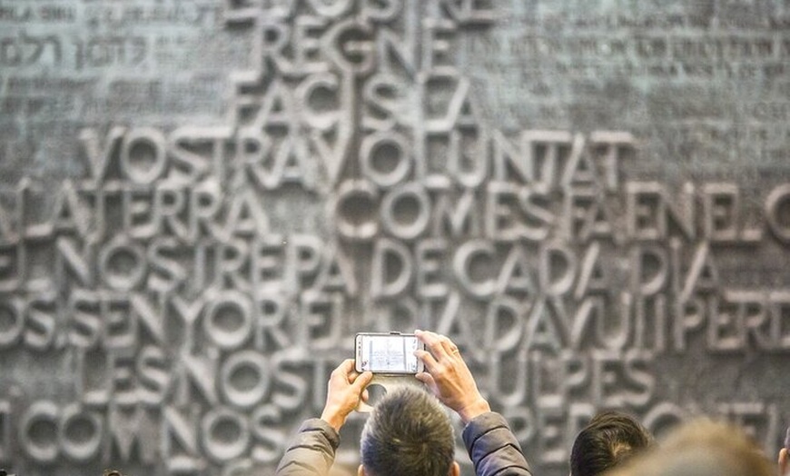 Image 4: Recorrido guiado rápido por la Sagrada Familia