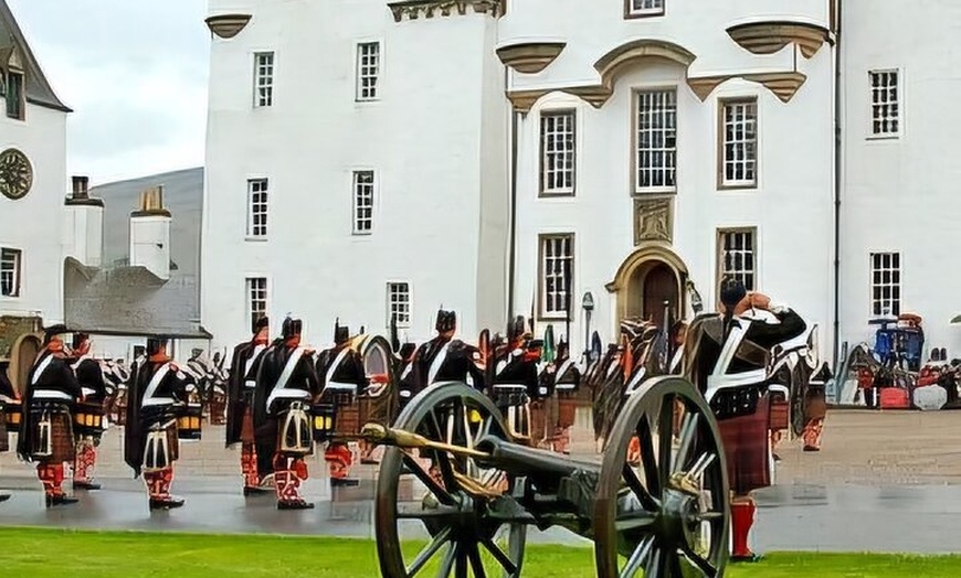 Image 5: Luxury Transfer Inverness to Edinburgh with Sightseeing