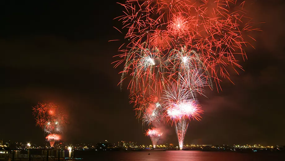 Summer Fireworks Kayak Tour - Primary Image