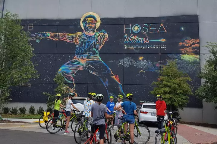 Guided Bike Tour in Atlanta with Snacks