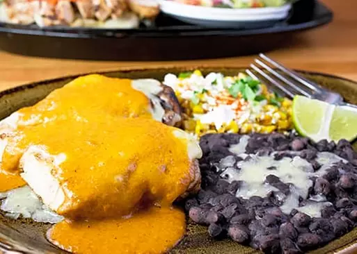 5% Cash Back at Cantina Laredo