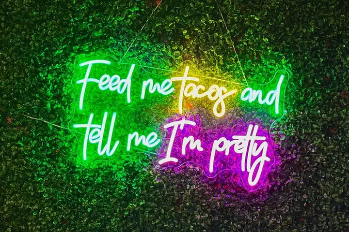 San Antonio Centre Food Tour of 6 Tastings with Tacos & Ice Cream