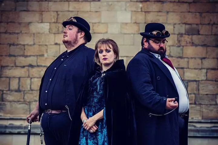 Shadows of York: Ghost Walk and Horrible History.