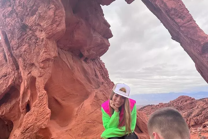 Valley of Fire and Red Rock Canyon Day Tour from Las Vegas