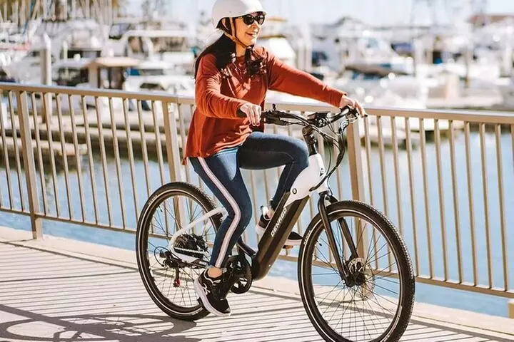 E-Bike Rentals Toronto - Second Medium