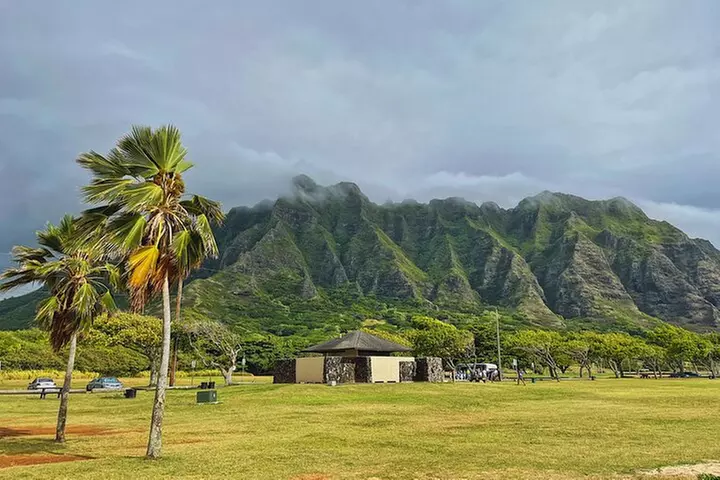 Diamond Head Hiking and Oahu Island Experience feat. North Shore