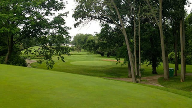 Online Booking - Round of Golf at Fox Creek Golf & Racquet Club